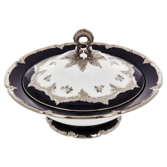 Deckelschüssel, Form "B-Form", Gestreute Röschen, weiß-grau, königsblau, Glanzplatin, V 1,2 l