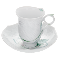 Kaffeetasse, Form "Wellenspiel Relief", Waldflora mit Insekten, bunt, weißer Rand, V 0,15 l
