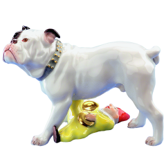 Hund Bulldogge mit Puppe, Bunt und gold staffiert