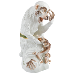 Affe mit Jungtier, H 59 cm