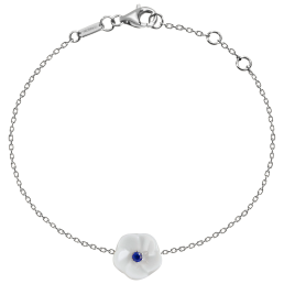 Armband Royal Blossom Basic Saphir, 750 Weißgold, 1 Porzellanblüte S mit 1 Saphir 0,07 ct blau facettiert, 19cm, Öse bei 17